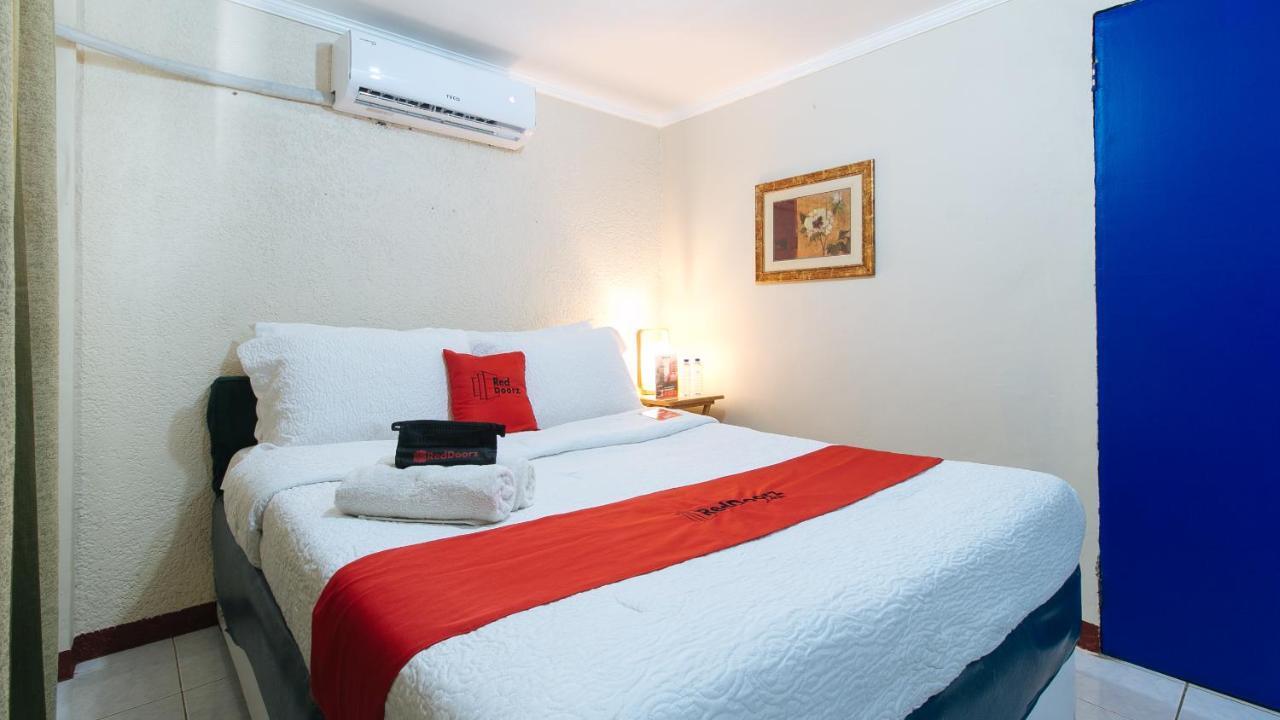 Reddoorz Plus At Lagoon Resort Zambales Olóngapo Exterior foto